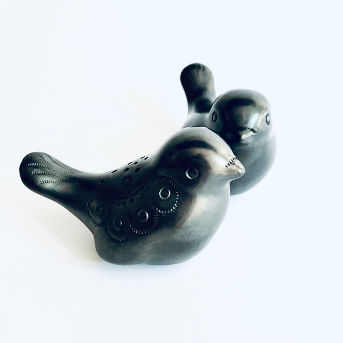 Black Clay Sparrow Shaped Salt and Pepper Shaker Set