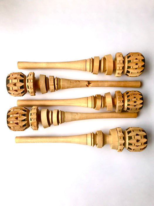 Mexico 1492: Molinillo is a traditional, charming and decorative wooden utensil, widely used in Mexico for creating the precious foam on top of the hot chocolate (but also for champurrados and atoles). Hand-turned by the skilled masters in the State of Mexico and Oaxaca, in different shapes and sizes, from the smaller ones fit for a cup, to a large models used for the pots of chocolate. 